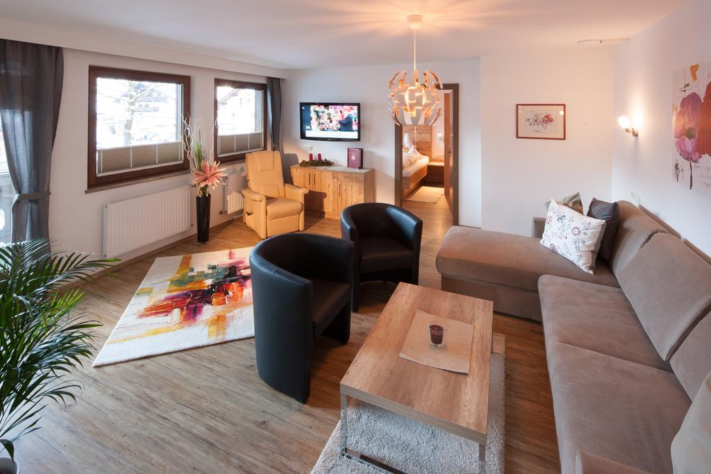 הרוואלד Appartements Al Castagno מראה חיצוני תמונה