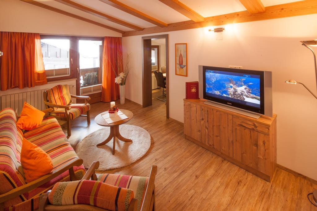 הרוואלד Appartements Al Castagno מראה חיצוני תמונה
